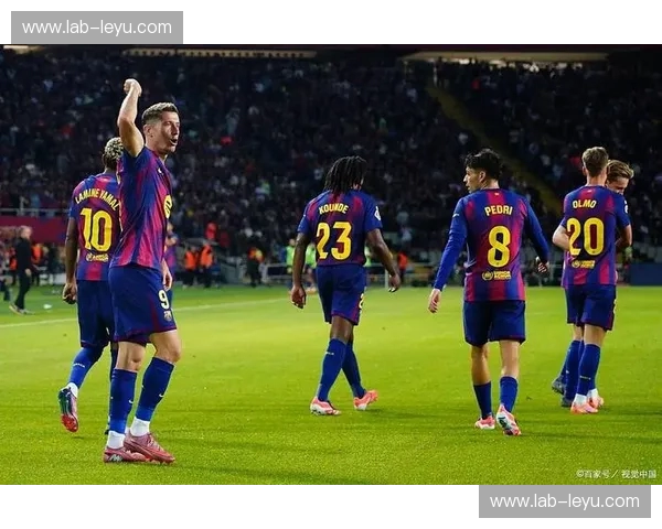 红蓝荣耀，五星闪耀：中国足球与巴塞罗那的足球情缘
